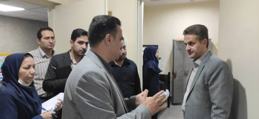 بازدید مدیر منابع انسانی و مدیر تحول اداری دانشگاه به همراه مدیر و رئیس امور اداری بیمارستان